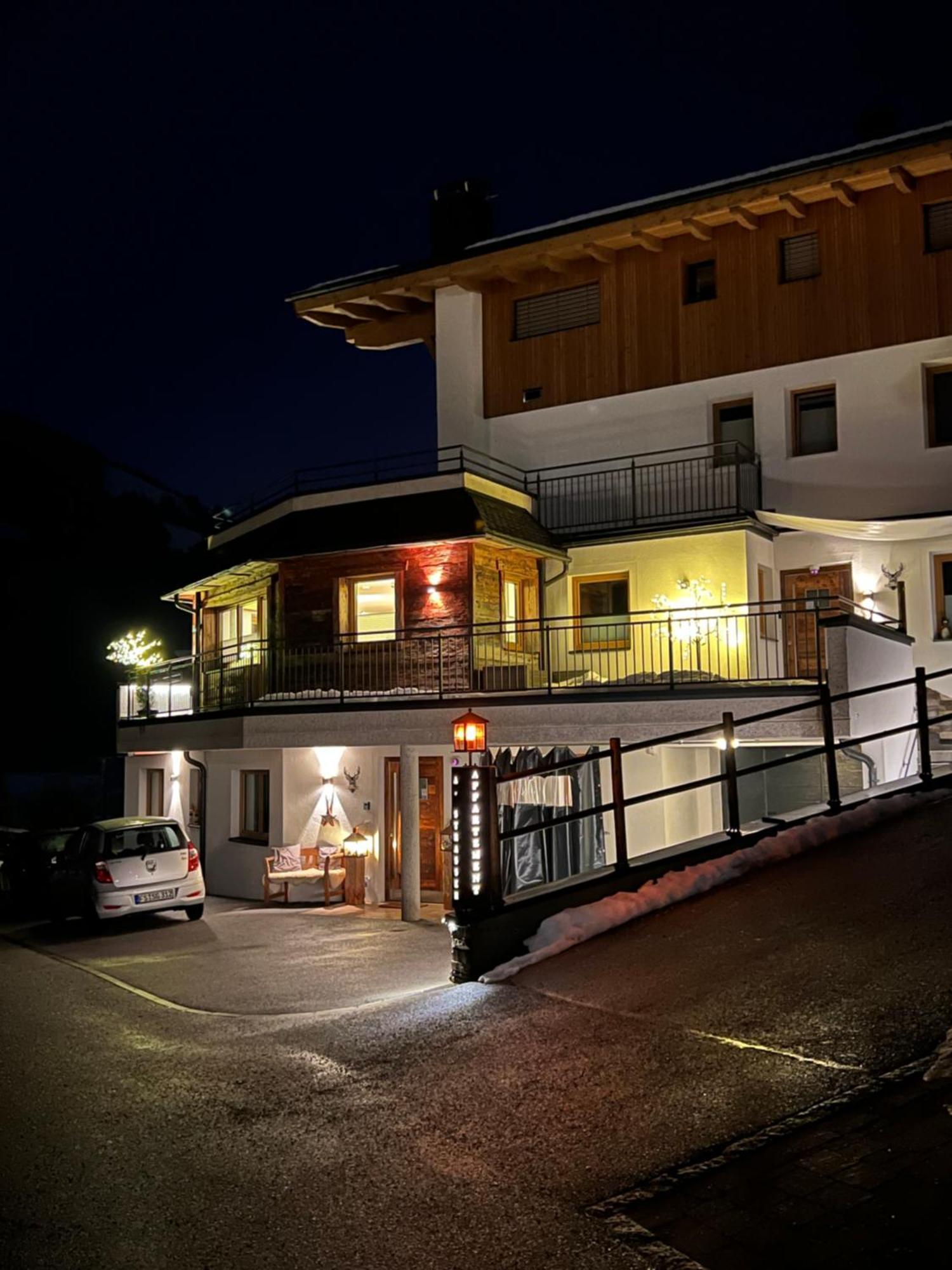 Alpine Lodge Brixen Brixen im Thale Bagian luar foto
